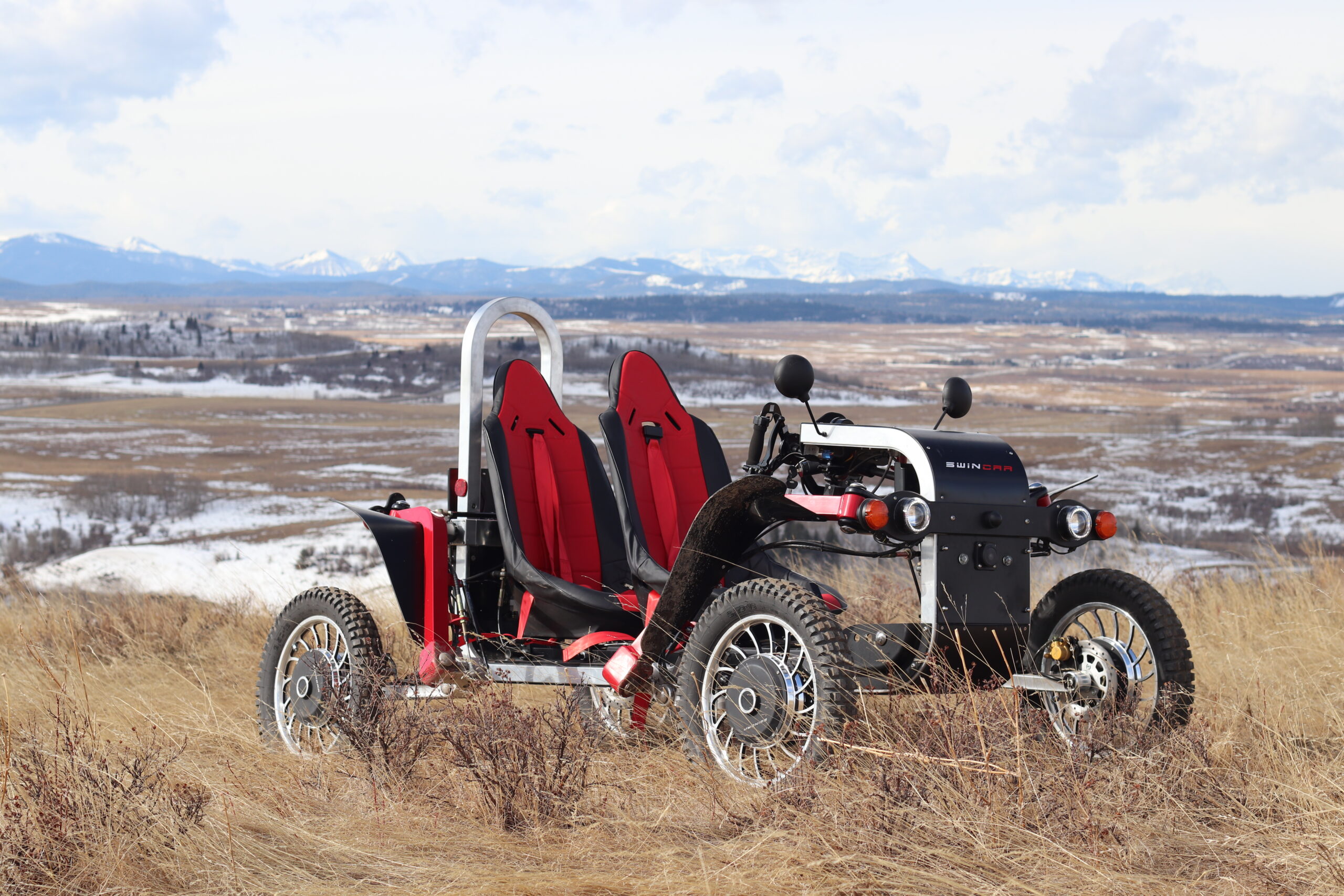 Swincar Canadian dealer Tandem with red and black seats